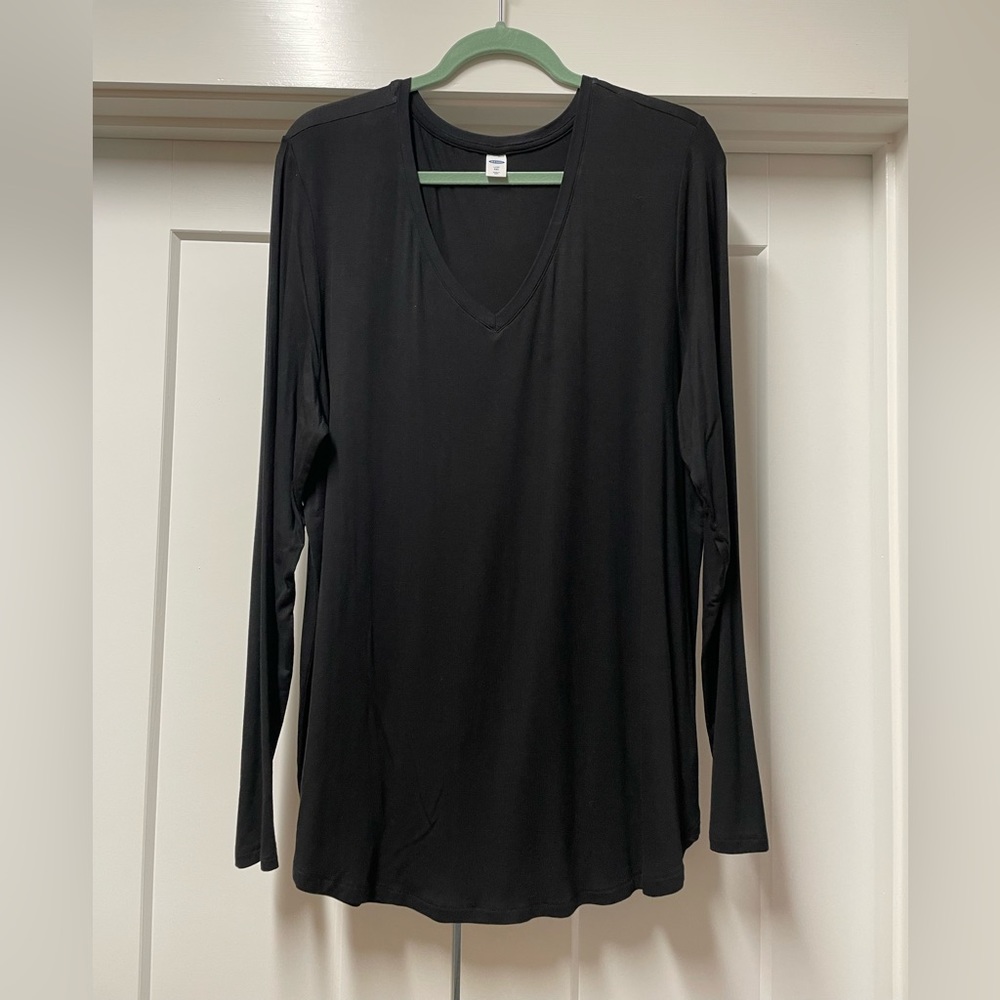 Old Navy long sleeve Luxe shirt